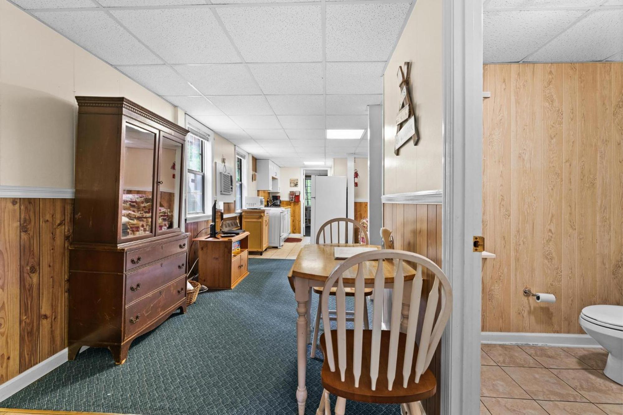Cascades Inn Tiger Extérieur photo
