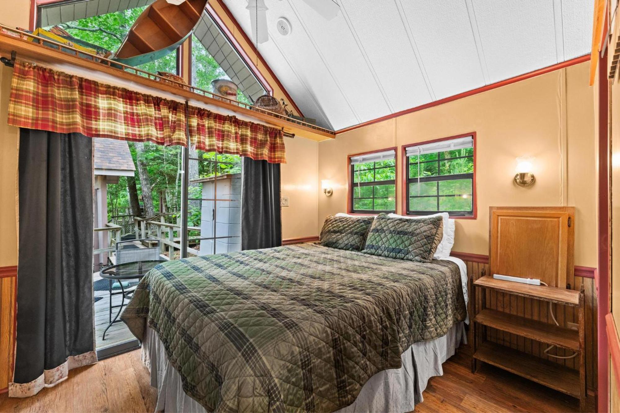 Cascades Inn Tiger Extérieur photo